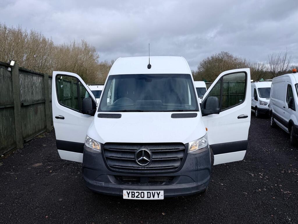 GR Auto - 2 - Mercedes-Benz Sprinter (8)