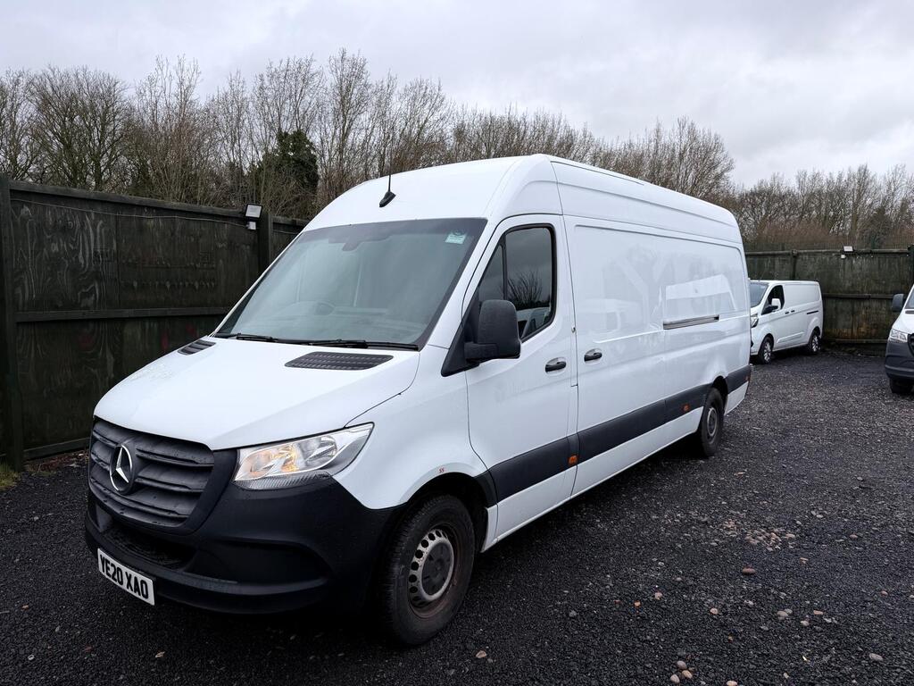 GR Auto - 4 - Mercedes-Benz Sprinter (1)