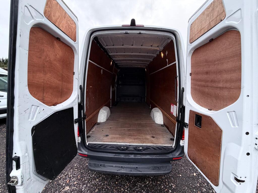 GR Auto - 4 - Mercedes-Benz Sprinter (10)