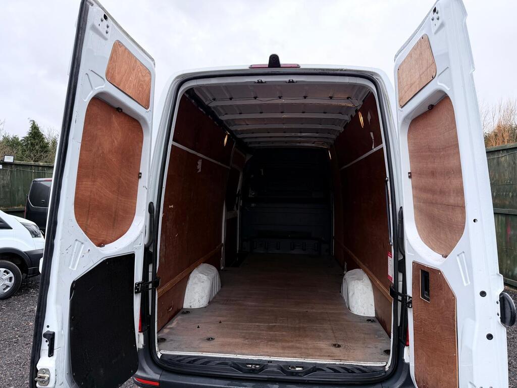 GR Auto - 4 - Mercedes-Benz Sprinter (14)