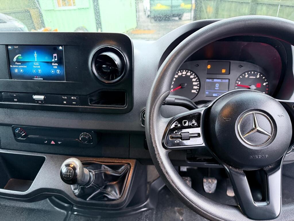 GR Auto - 4 - Mercedes-Benz Sprinter (17)