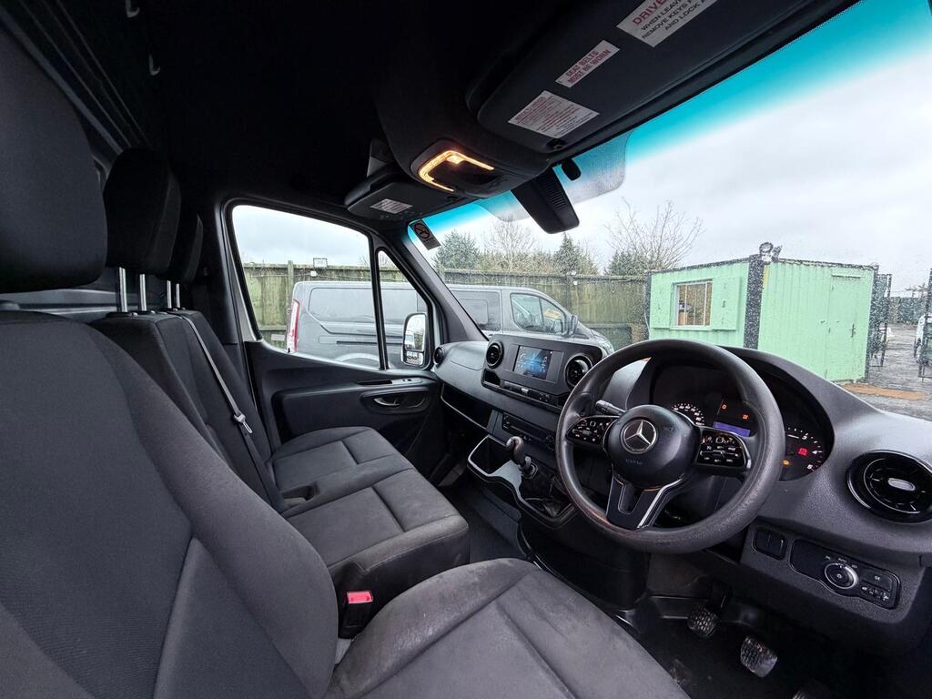 GR Auto - 4 - Mercedes-Benz Sprinter (18)